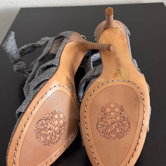 Vince Cameo - Picture 2 of 7